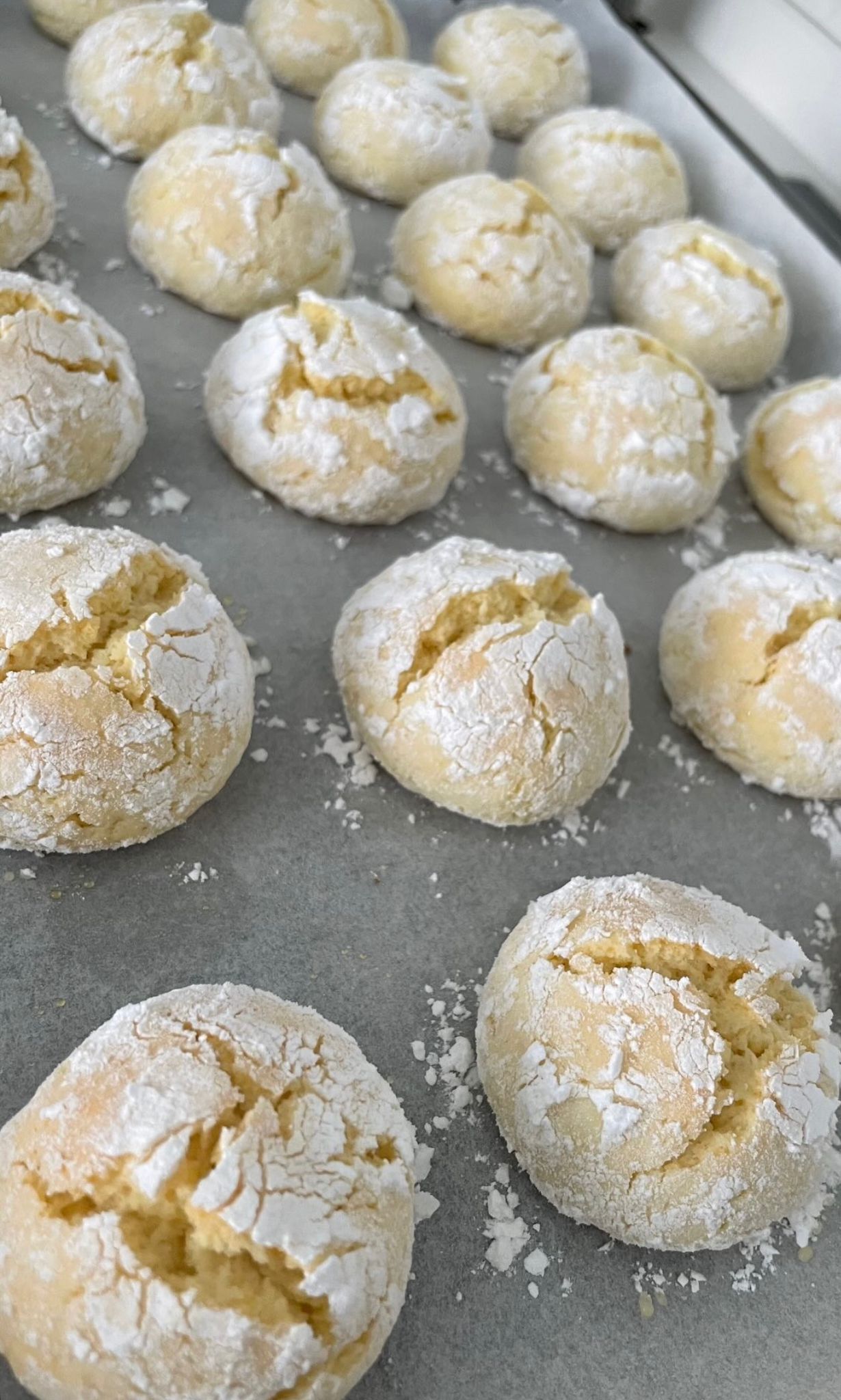 Crinkle cookies